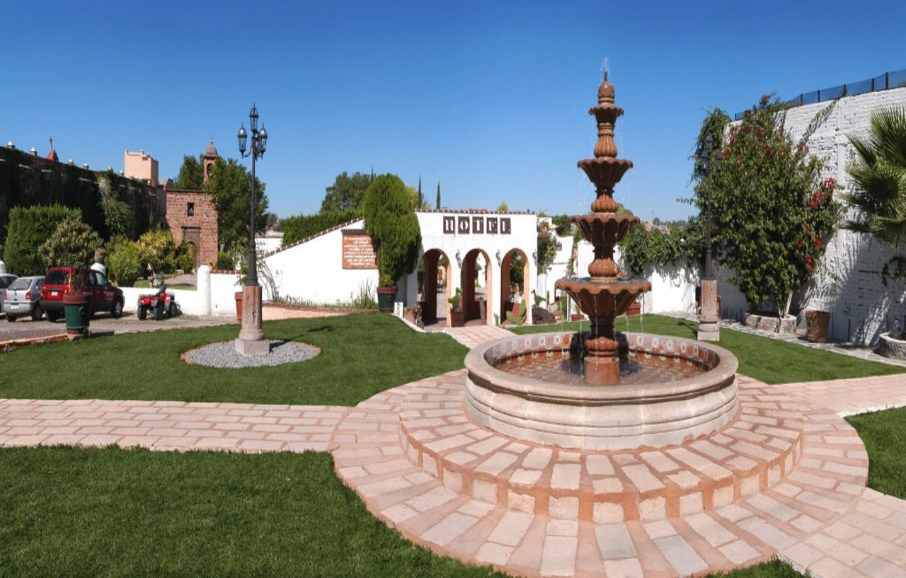 De La Aldea 4*